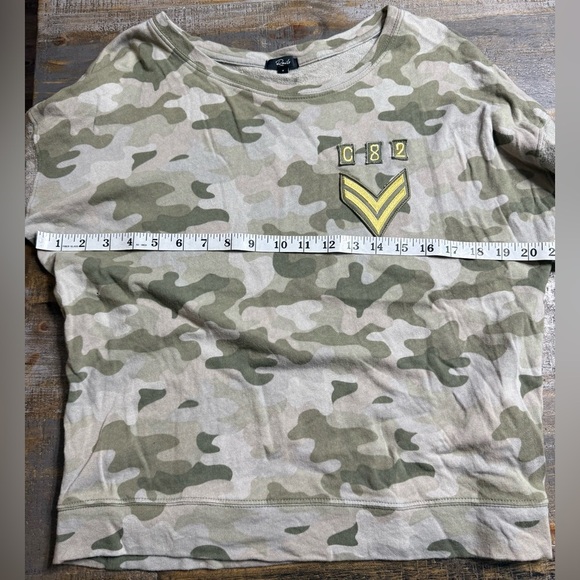 Rails Camo Long Sleeve Tee with Patch - Picture 5 of 7